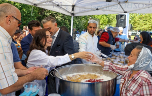 Beykoz’da aşure kazanları birlik içinde kaynadı
