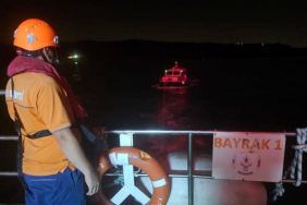 Beykoz’da sürüklenen teknedeki 4 kişi kurtarıldı