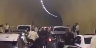 Beykoz’da tünel kapatan sürücüler cezayı yedi!