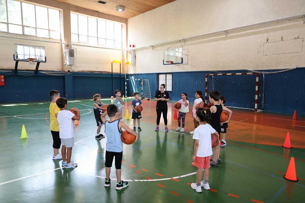 Beykoz'da yaz spor okulu kayıtları başladı