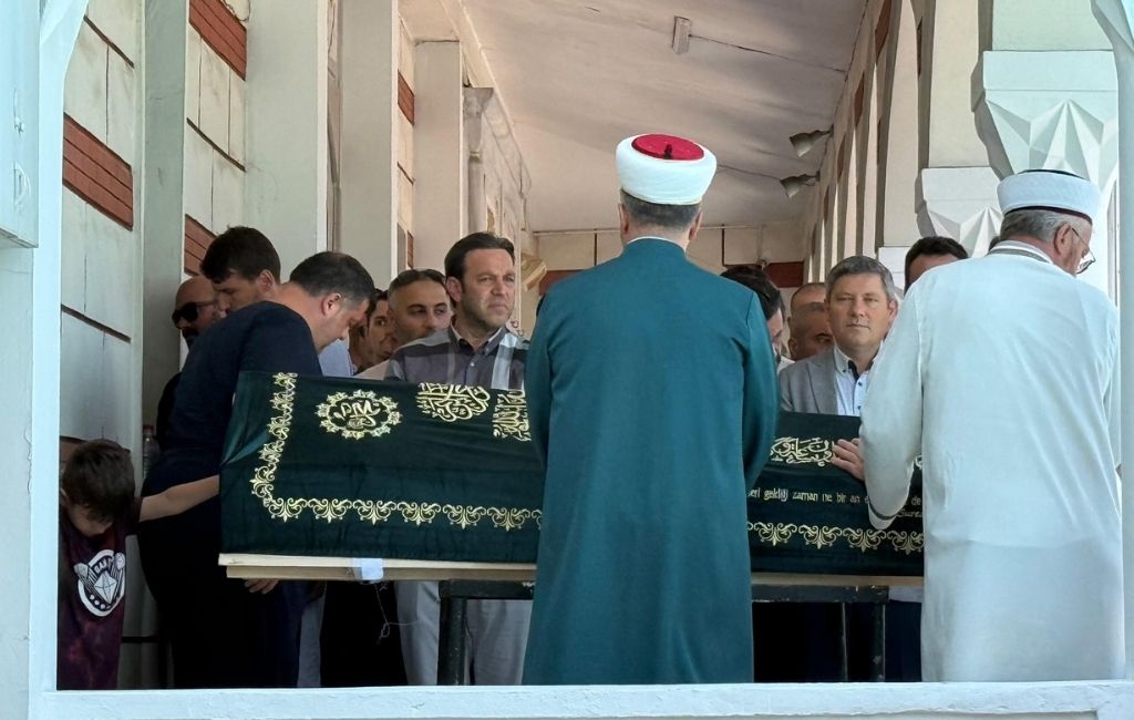 Beykozlu oyuncu son yolculuğuna uğurlandı