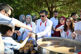 Selçuk Bayraktar Beykoz’da aşure ikram etti! (10)