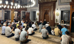 beykozun-tum-camilerinde-yagmur-duasi-okunacak