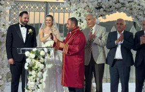 siyaset-camiasini-beykozda-bulusturan-dugun.