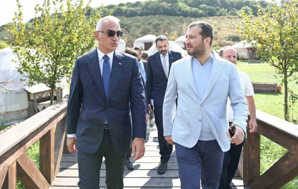 Bakan Ersoy'dan Beykoz Bozdağ Film Platolarına ziyaret!