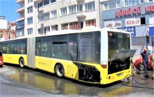Beykoz otobüsü bir anda yanmaya başladı!