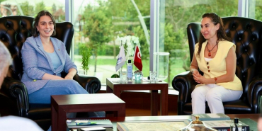 İki kadın başkan Beykoz Belediyesi'nde buluştu