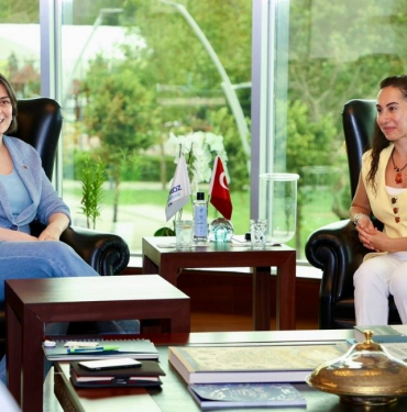 İki kadın başkan Beykoz Belediyesi'nde buluştu