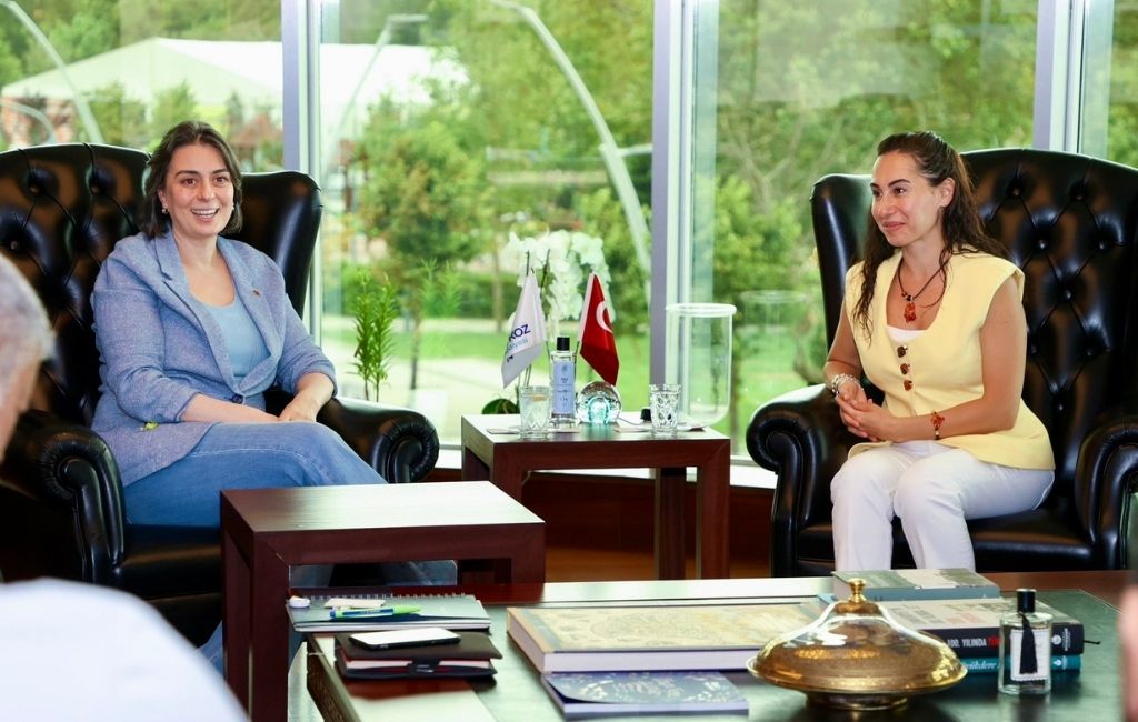 İki kadın başkan Beykoz Belediyesi'nde buluştu