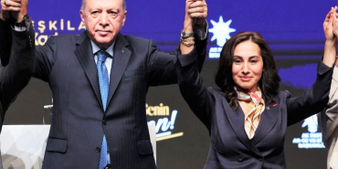 AK Parti İstanbul İl Başkanı Abdullah Özdemir, Beykoz Belediye Başkan Vekili Özlem Vural Gürzel’in AK Parti’ye katılmasına neden olan olayı ilk kez açıkladı.