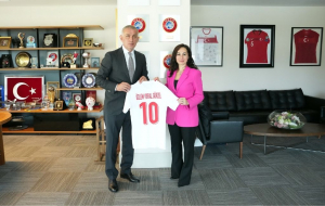 Beykoz Başkanvekili TFF Başkanıyla görüştü