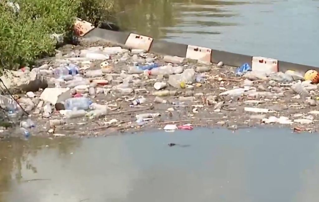 Beykoz Küçüksu Deresi kanalizasyona döndü! (4)