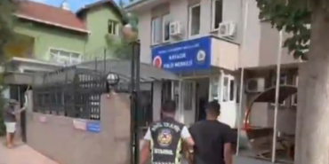 Beykoz’da trafiği tehlikeye düşürdü! Cezayı yedi (1)