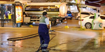 Beykoz'un semt pazarı sokakları özenle temizleniyor (2)