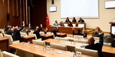 SON DAKİKA Beykoz Belediye Meclisi’nde kriz!