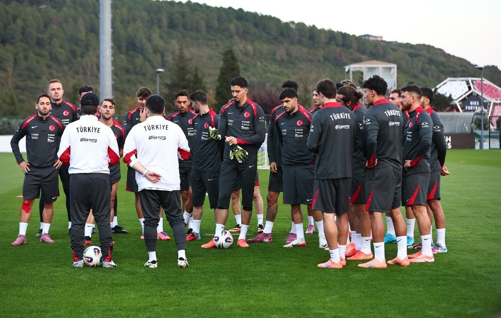 A Millî Takımımız Riva'da kampa girdi