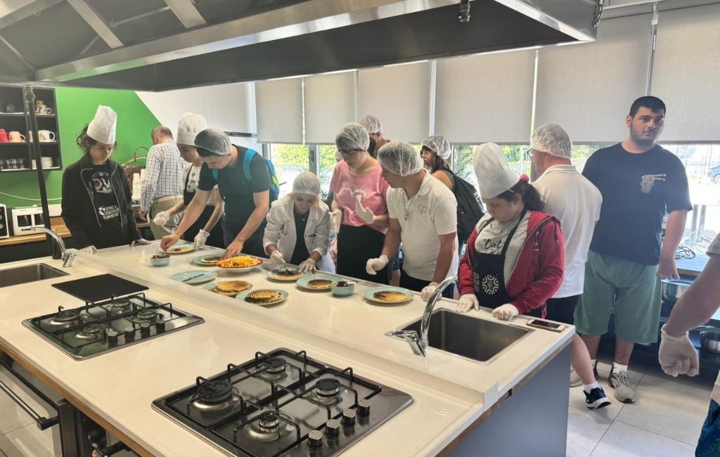 Avrupalı gençler Beykoz’da engelleri kaldırdı!