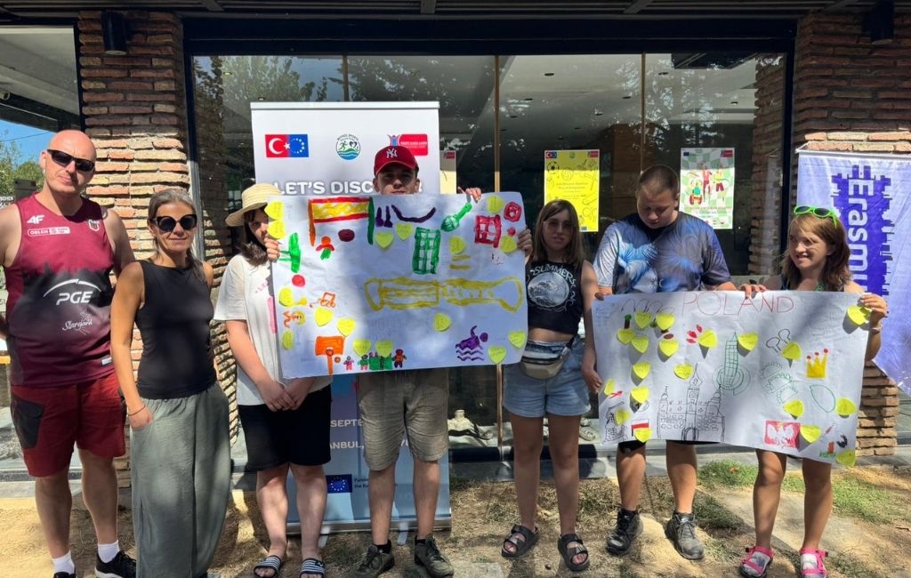 Avrupalı gençler Beykoz’da engelleri kaldırdı!