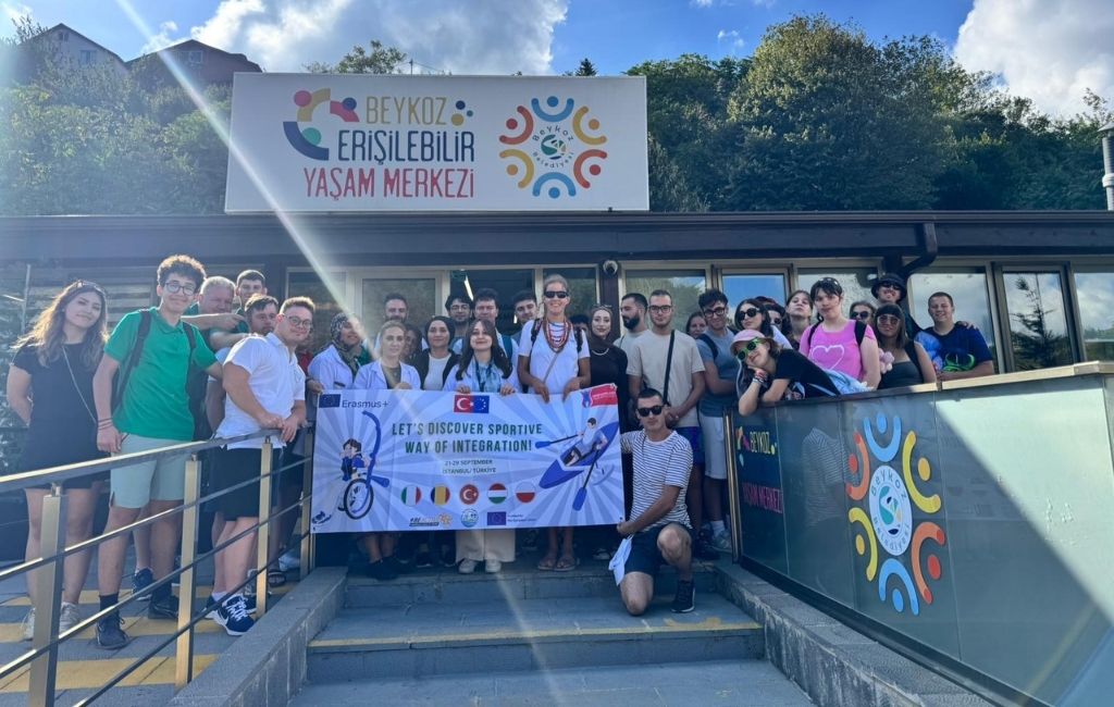 Avrupalı gençler Beykoz’da engelleri kaldırdı!