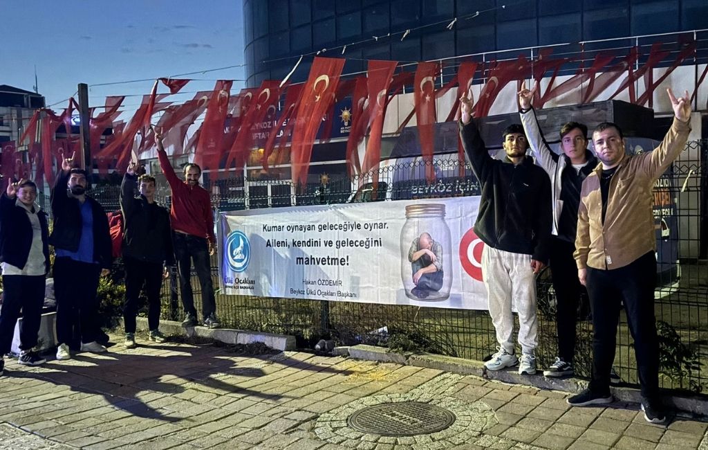 Beykoz Ülkü Ocakları'ndan kumara karşı sert uyarı!