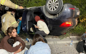 Beykoz'da feci kaza! Aracını bırakıp kaçtı