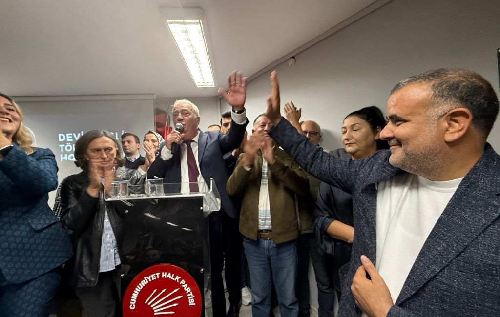 CHP Beykoz’da Aydın Düzgün görevi devraldı