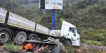 Beykoz’da sağanak yağış kazayı getirdi!