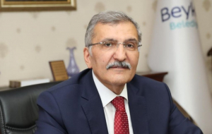 Murat Aydın’ın 25 yıllık hizmetleri kitap oldu