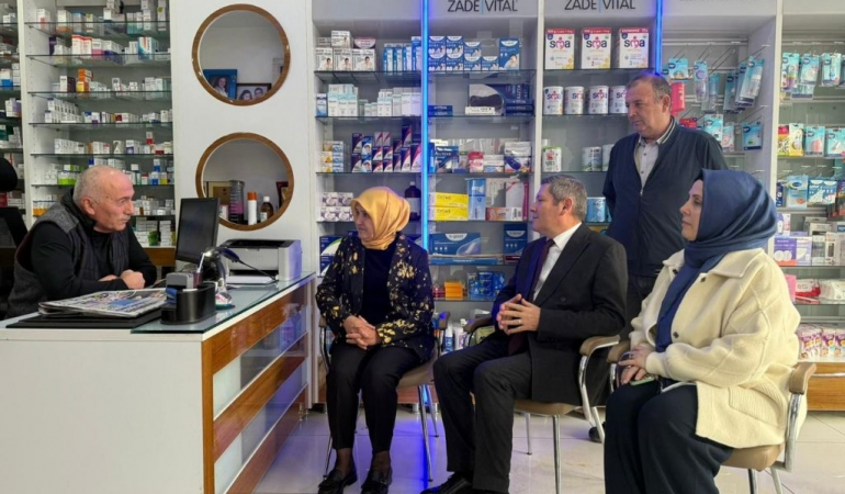 AK Parti Beykoz teşkilatı Soğuksu'da sahaya çıktı (3)