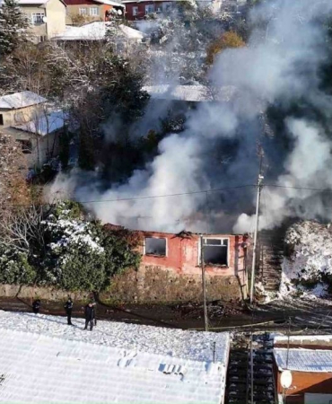 Beykoz yangın! Buzlanma ekipleri zorladı