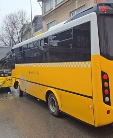 Beykoz’da iki İETT otobüsü çarpıştı! 7 yaralı