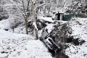 Beykoz'da kar yağışı kazayı getirdi! 3 yaralı