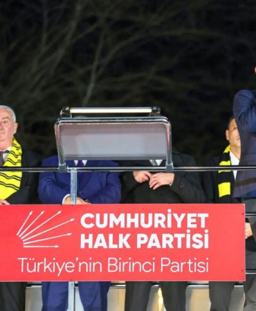 Özgür Özel’in Beykoz mitingine 2 bin 500 kişi katıldı (3)