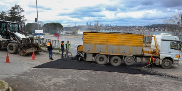 Beykoz Belediyesi 2 günde 90 ton asfalt serdi