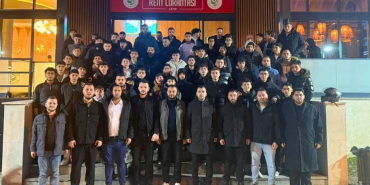 AK Parti Beykoz gençliği mahalle teşkilatlarıyla iftarda