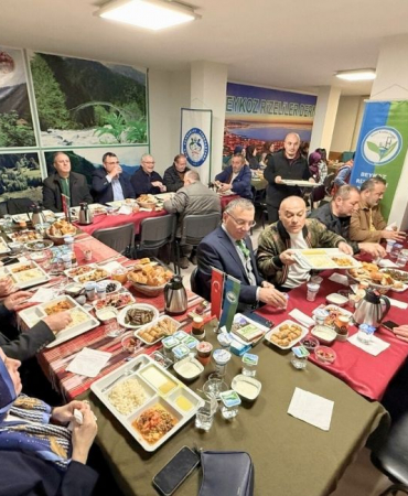 Beykoz Rizeliler Derneği iftar sofrasında buluştu