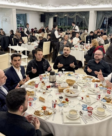 İHH Beykoz gönüllüleri iftar programında buluştu (1)