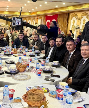 MHP Beykoz’un iftarı salonlara sığmadı!