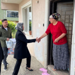 AK Parti Beykoz teşkilatı Yenimahalle’de sahaya çıktı