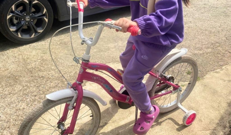 Beykoz Ülkü Ocakları’ndan çocuklara bisiklet hediyesi (1)