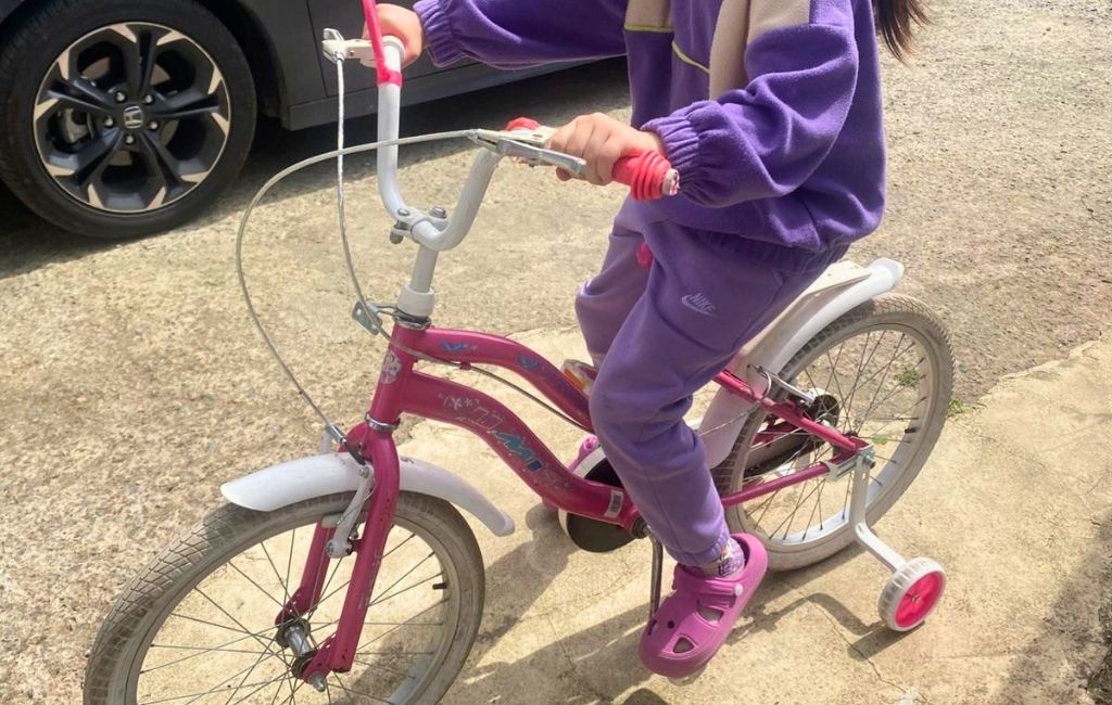 Beykoz Ülkü Ocakları’ndan çocuklara bisiklet hediyesi