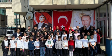 _Beykoz öğrencilerinden polislere sürpriz kutlama (2)