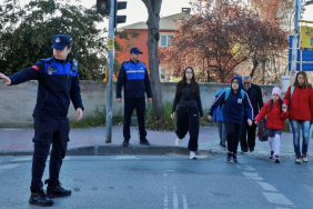 Beykoz’da okul önlerinde denetimler arttırıldı! (10)