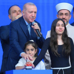 İstanbul'da kurayı Cumhurbaşkanı ve Gürzel'in kızları çekti (1)