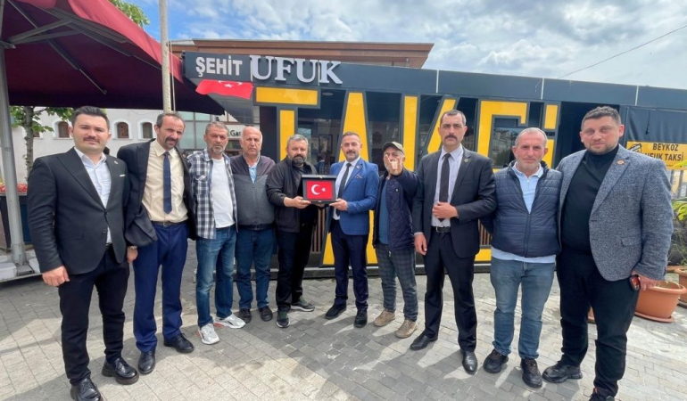 MHP Beykoz’dan duyarlı taksiciye anlamlı teşekkür!